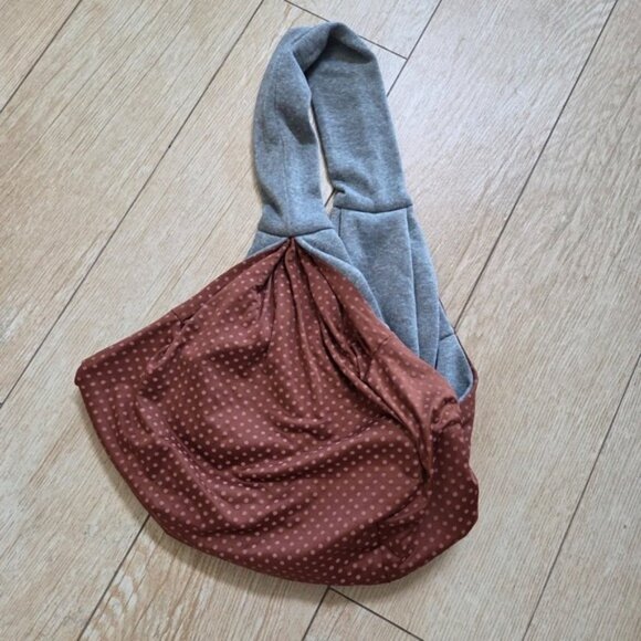 gray pet dog sling carrier - Picture 5 of 6